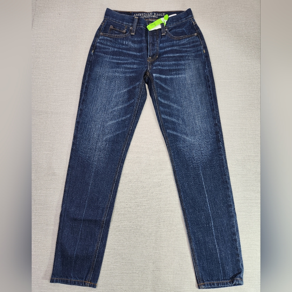 American Eagle Outfitters vintage high rise 100% cotton jeans